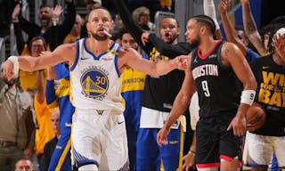 东契奇狂砍43分13助攻9篮板！打破哈登纪录，跃升现役第一